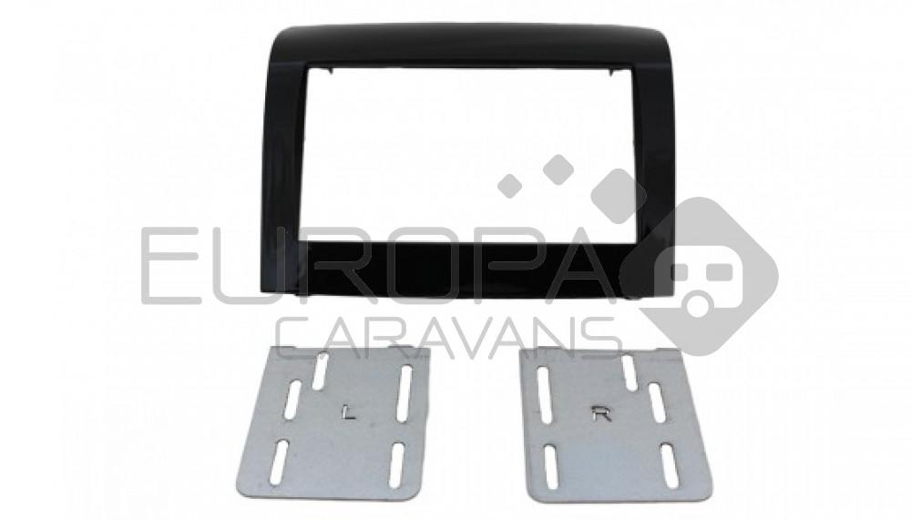 Zenec 2-din inbouwpan.Ducato >2011 OEM