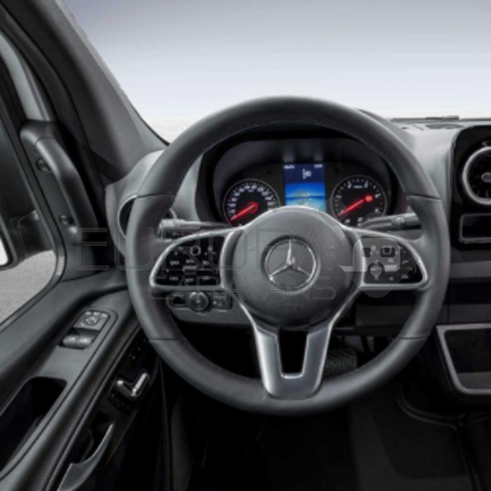 Remifront 4 Mercedes Sprinter VS30 >2019 Zijraam L met Instapgreep